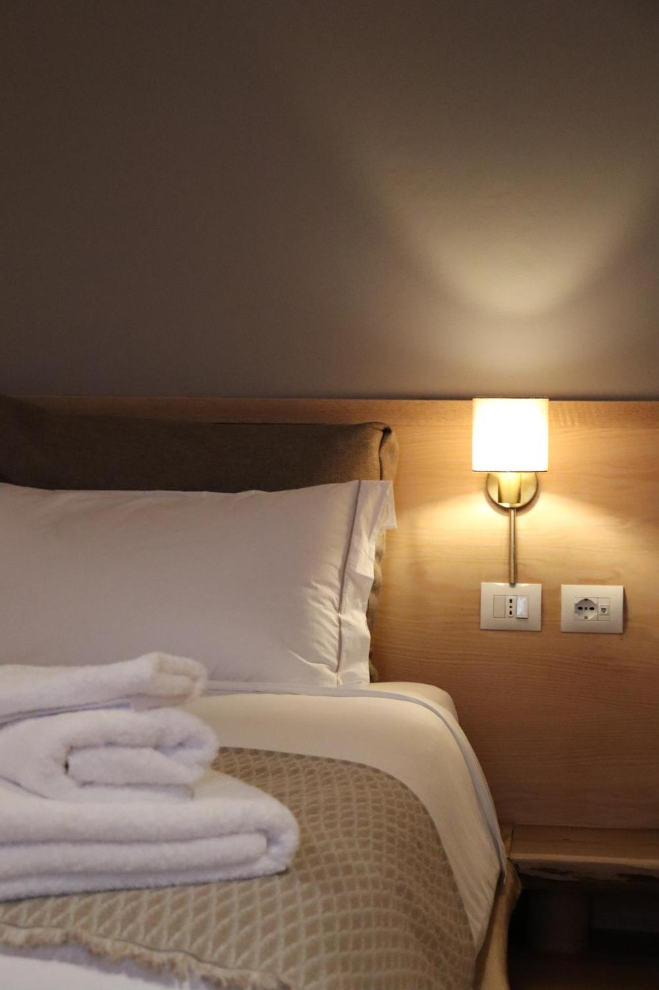 Velar Hotel Boutique คอร์เชอ ห้อง รูปภาพ