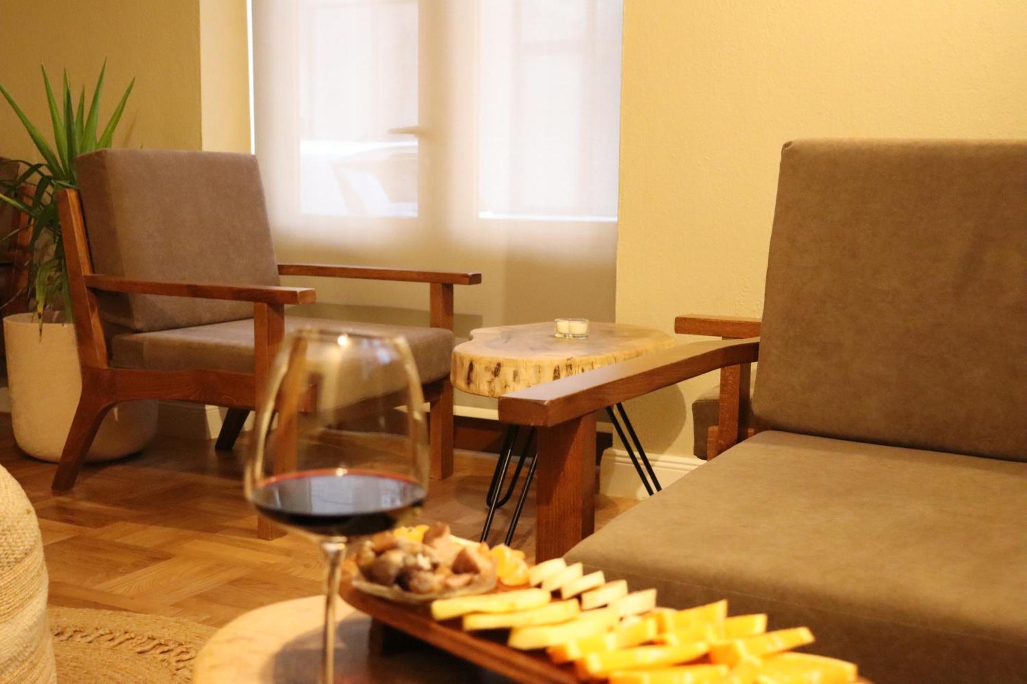 Velar Hotel Boutique คอร์เชอ ภายนอก รูปภาพ